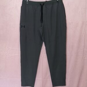Under Armour Sportsyle Elite Tapered Pants in Gray